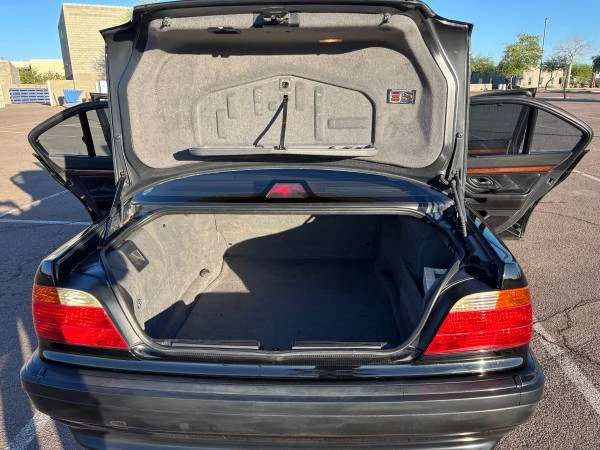 2000 BMW E38 7 Series - Image 11 of 21