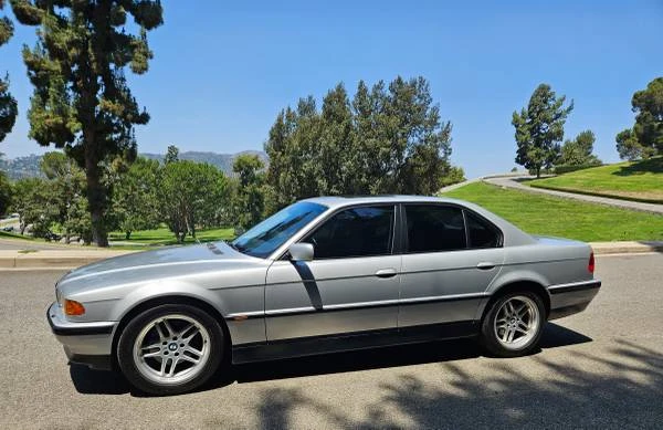 2000 BMW E38 7 Series - Image 3 of 21