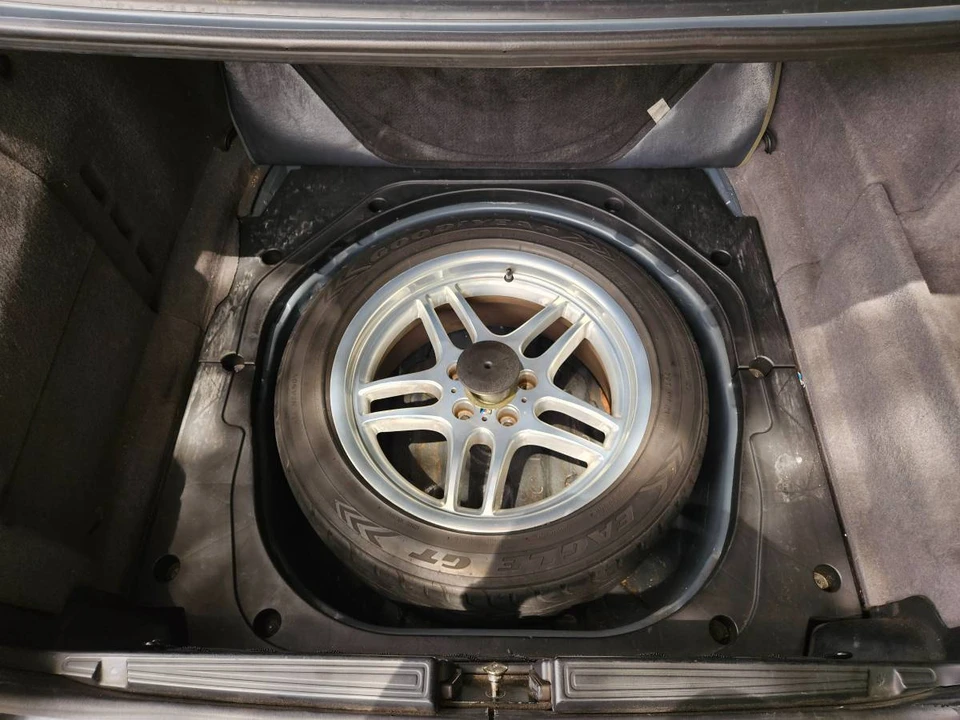 2000 BMW E38 7 Series - Image 18 of 20