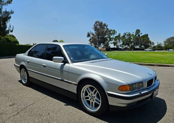 2000 BMW E38 7 Series - Image 2 of 21