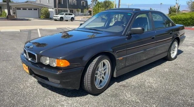 2000 BMW E38 7 Series - Image 2 of 16