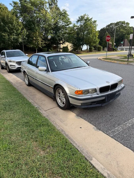 2000 BMW E38 7 Series - Image 2 of 21