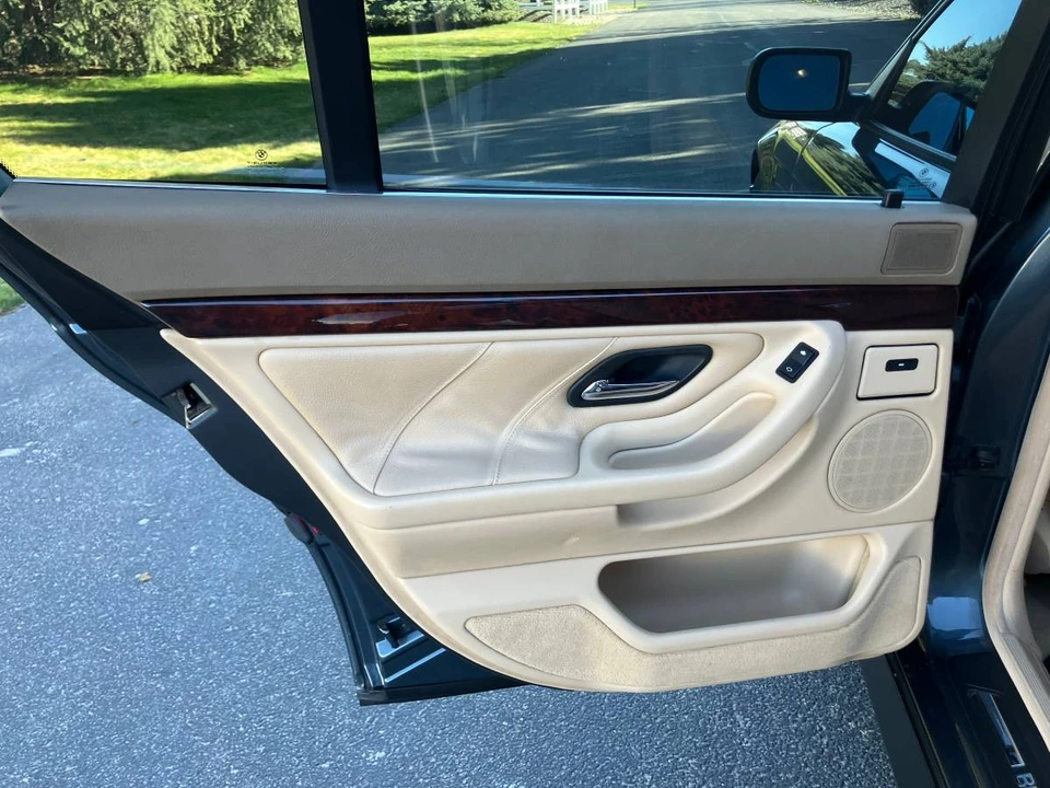 2000 BMW E38 7 Series - Image 15 of 23