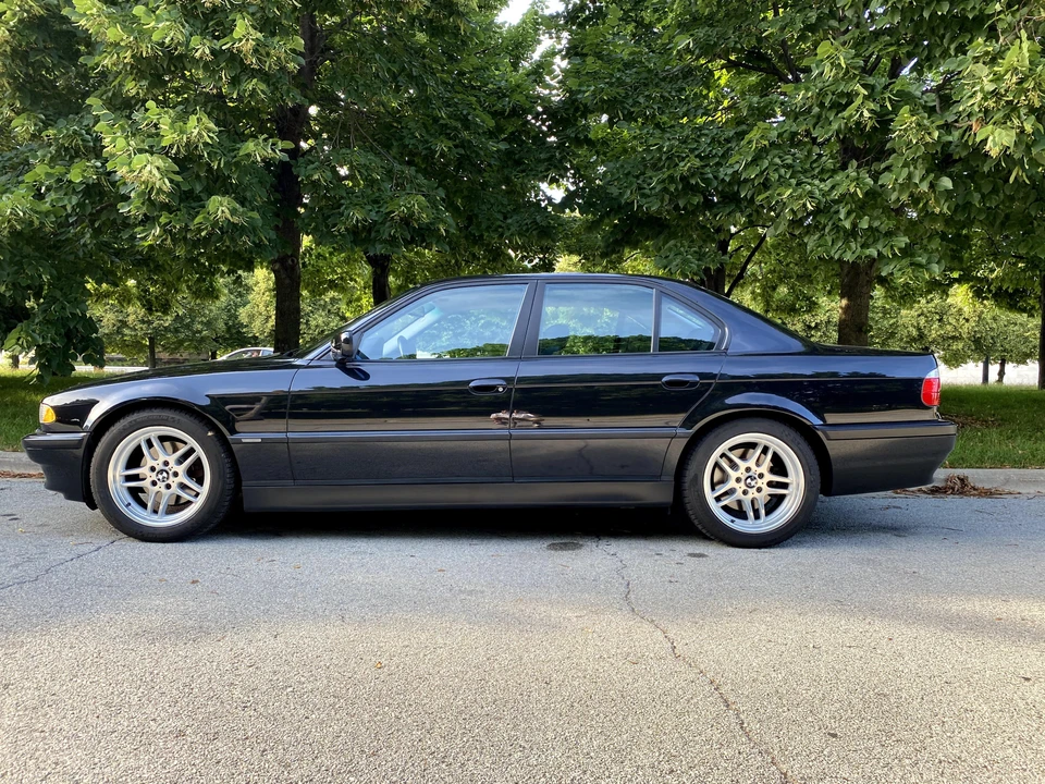2000 BMW E38 7 Series - Image 3 of 31