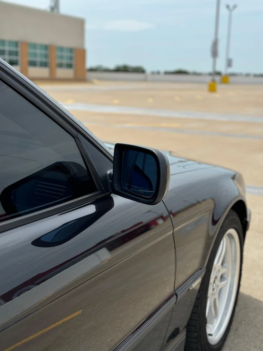 2000 BMW E38 7 Series - Image 30 of 31