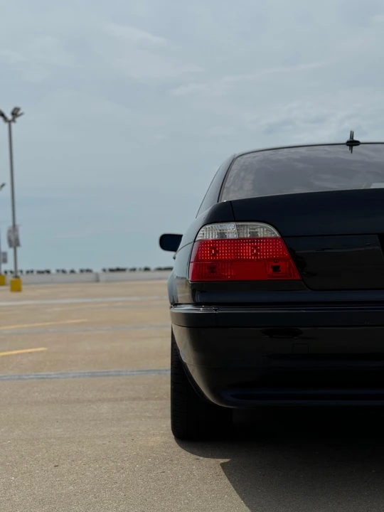 2000 BMW E38 7 Series - Image 25 of 31
