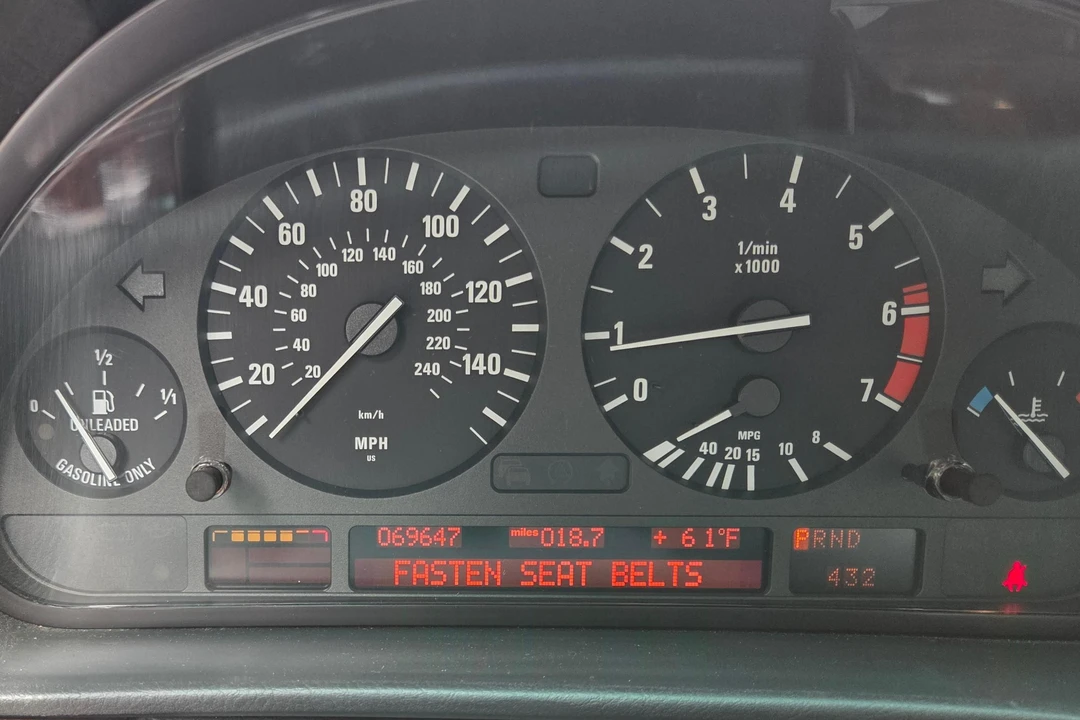 2000 BMW E38 7 Series - Image 30 of 31