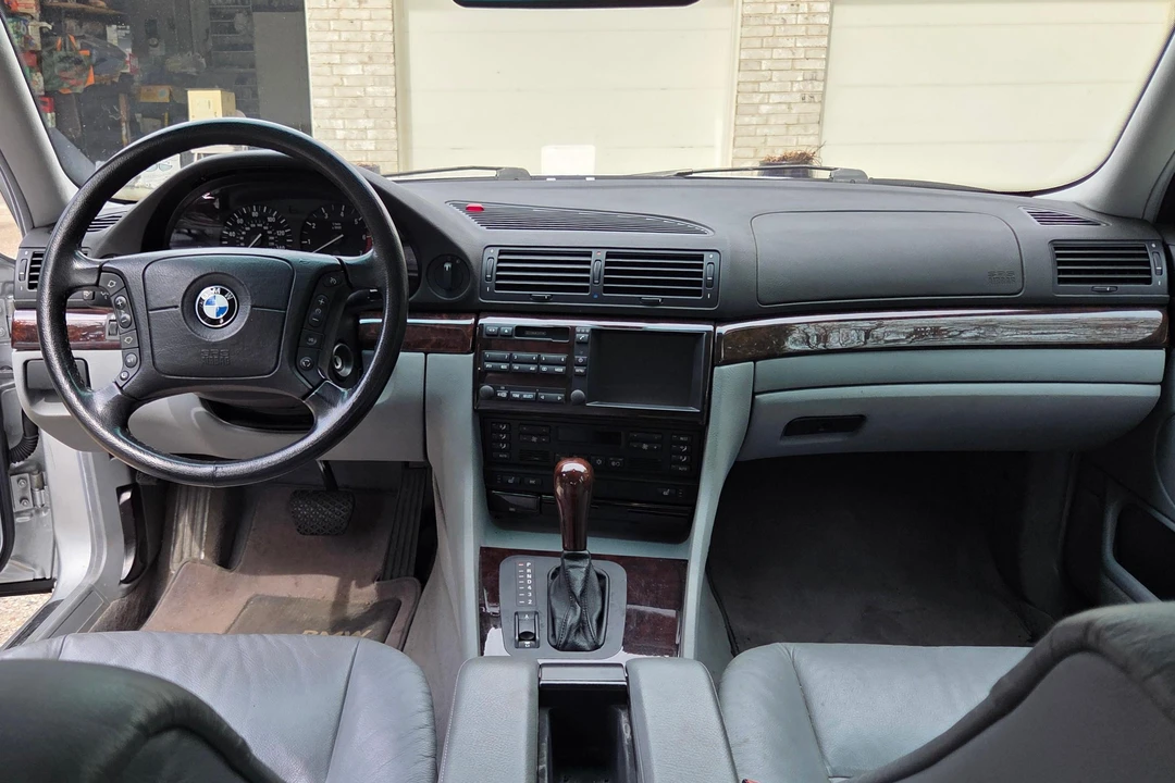 2000 BMW E38 7 Series - Image 27 of 31