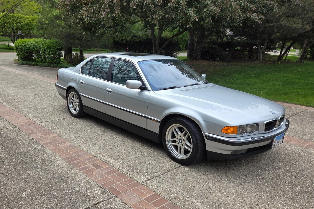 2000 BMW E38 7 Series - Image 10 of 31