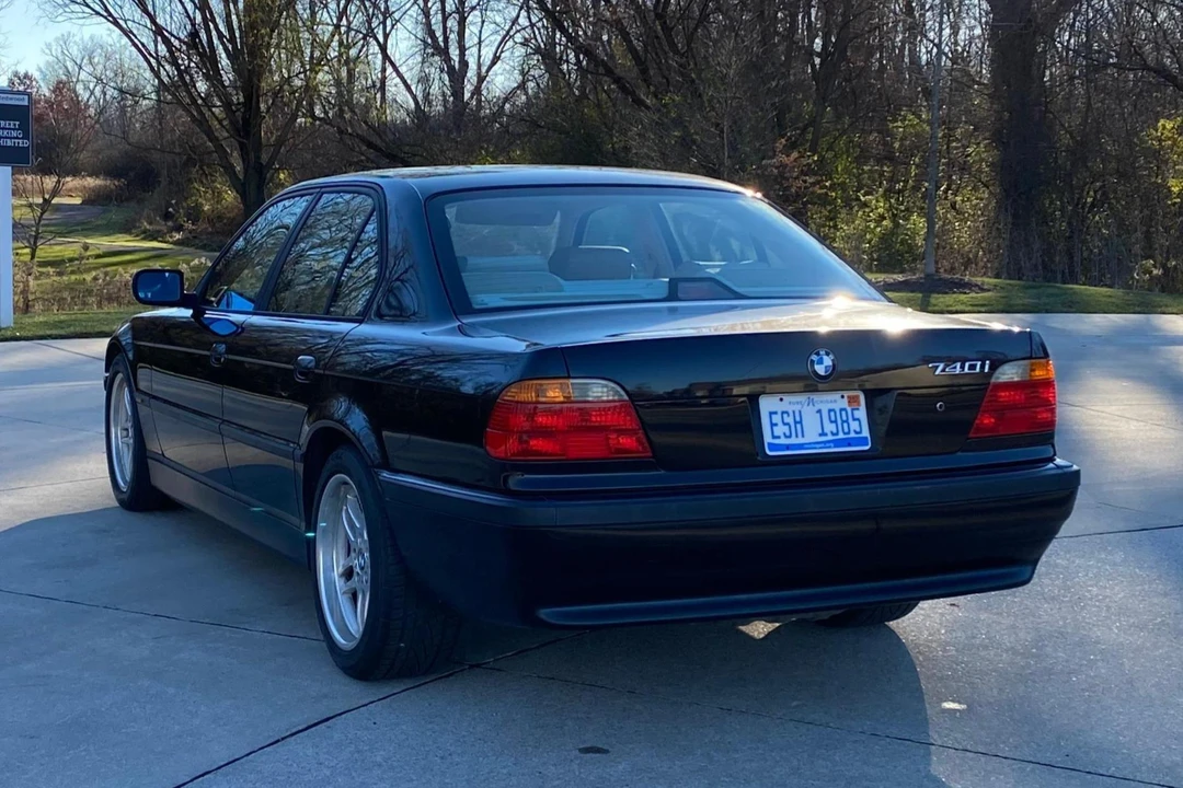 2000 BMW E38 7 Series - Image 4 of 31