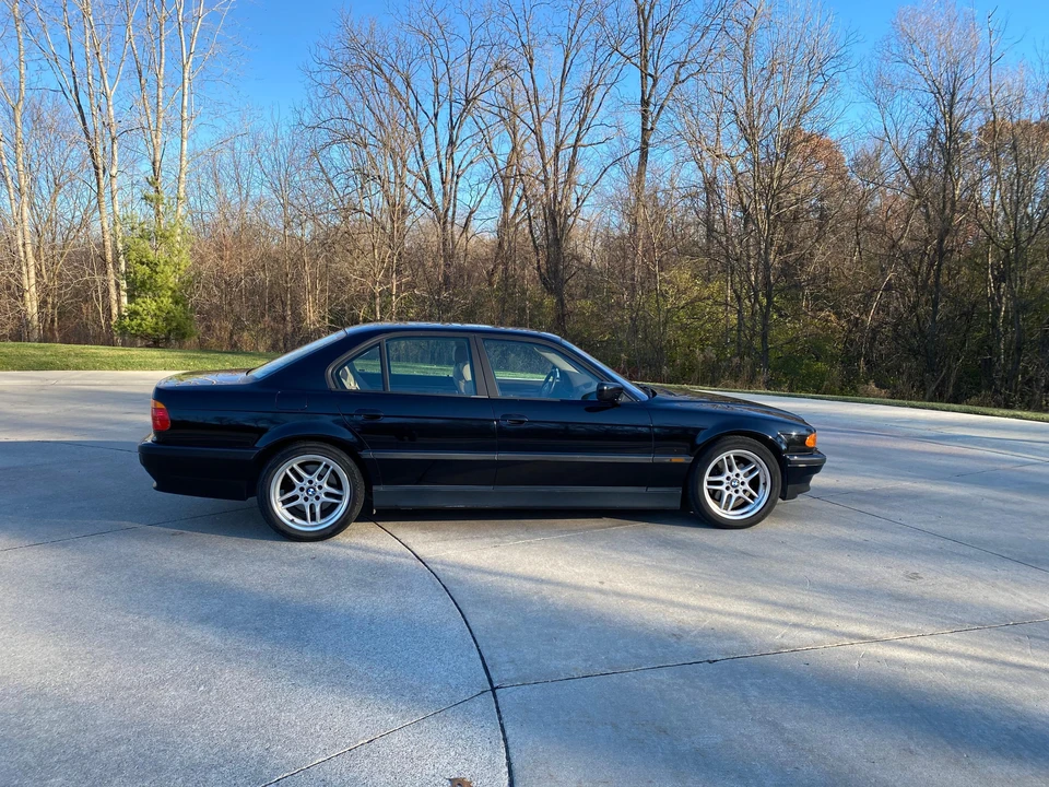 2000 BMW E38 7 Series - Image 11 of 31