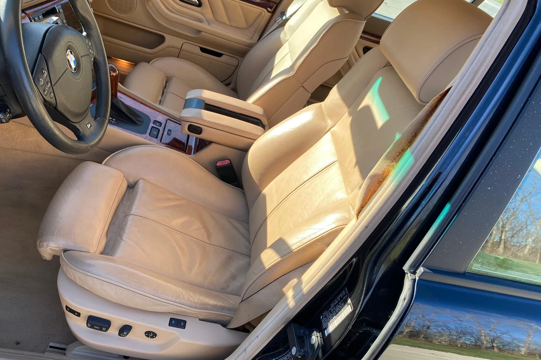 2000 BMW E38 7 Series - Image 29 of 31