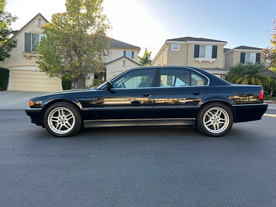 2000 BMW E38 7 Series - Image 18 of 31