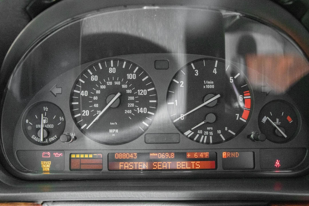 2000 BMW E38 7 Series - Image 28 of 31