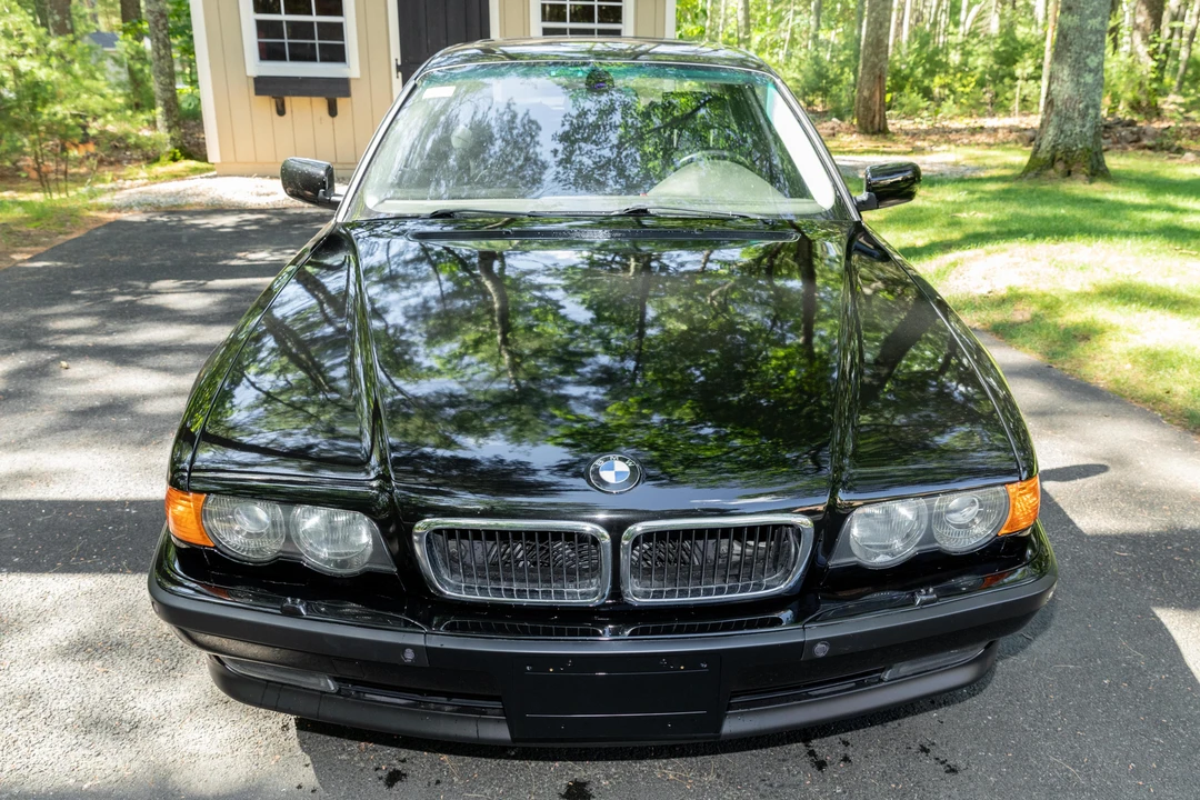 2000 BMW E38 7 Series - Image 2 of 31