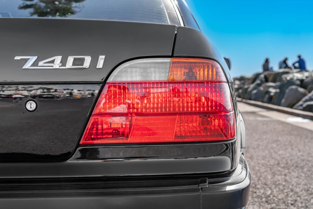 2000 BMW E38 7 Series - Image 23 of 31