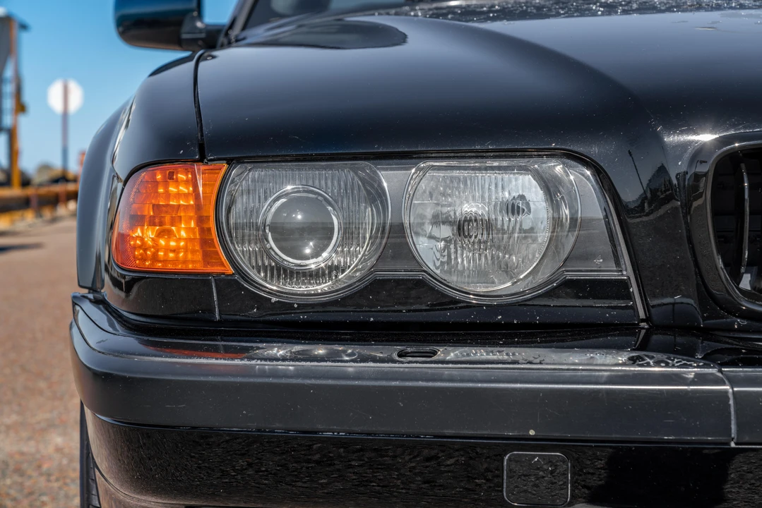 2000 BMW E38 7 Series - Image 10 of 31