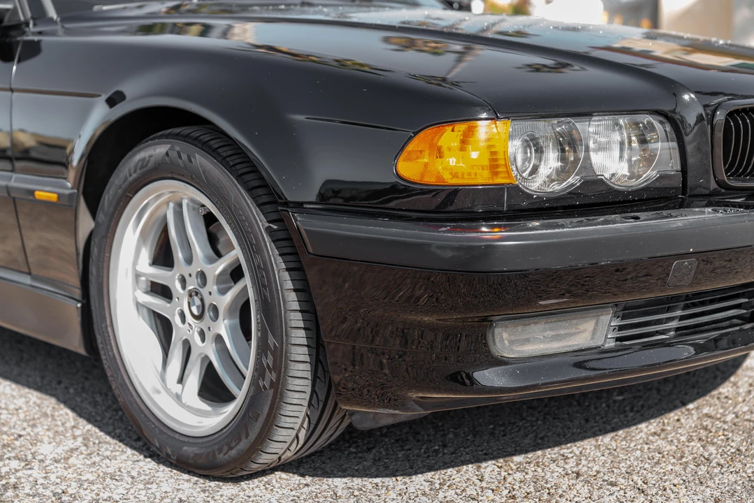 2000 BMW E38 7 Series - Image 9 of 31