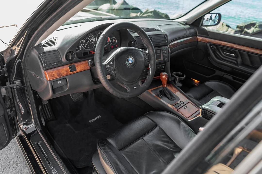 2000 BMW E38 7 Series - Image 30 of 31