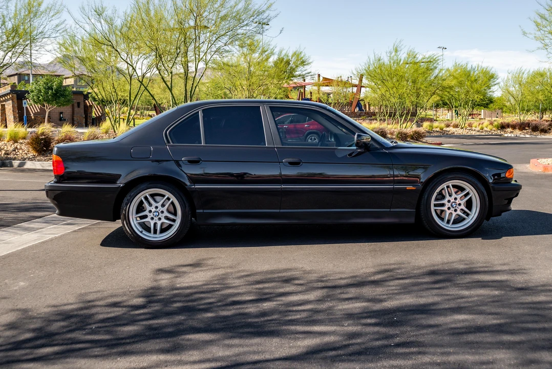 2000 BMW E38 7 Series - Image 10 of 31
