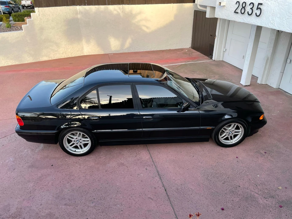 2000 BMW E38 7 Series - Image 9 of 31