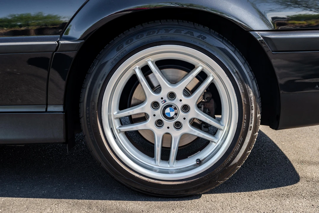 2000 BMW E38 7 Series - Image 12 of 31