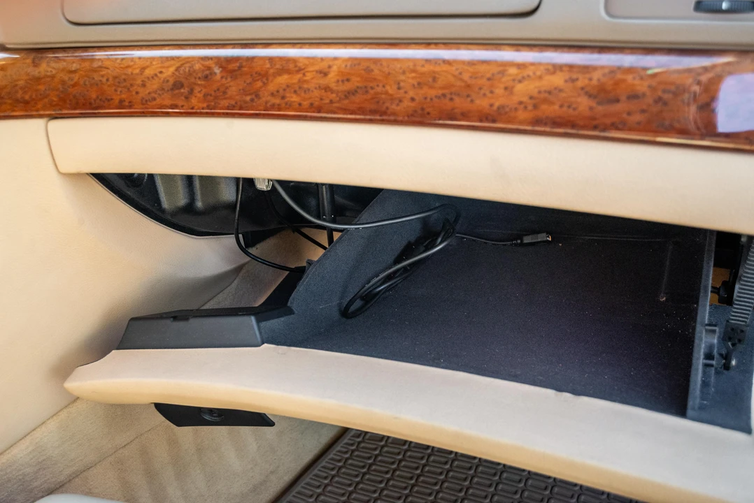 2000 BMW E38 7 Series - Image 27 of 31