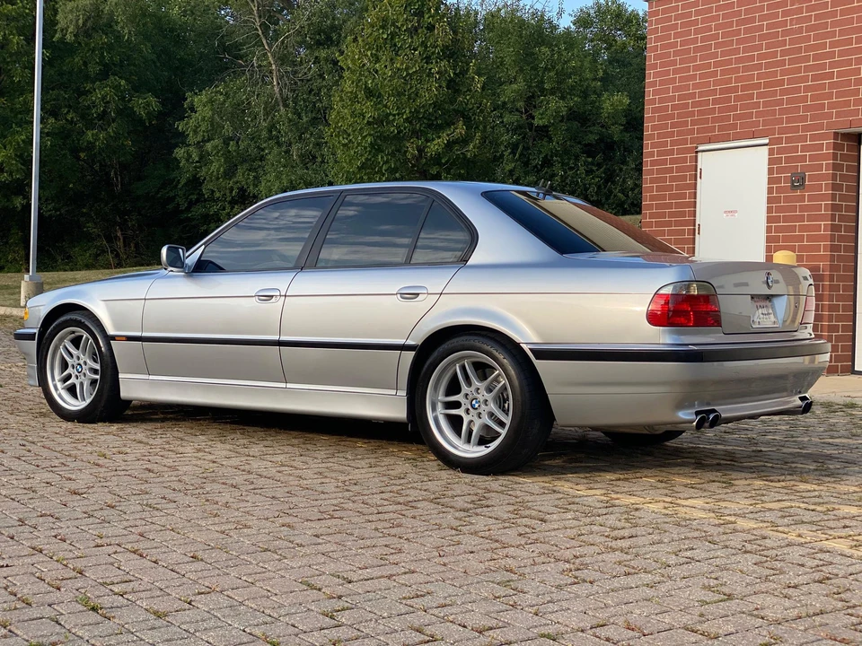 2000 BMW E38 7 Series - Image 11 of 30