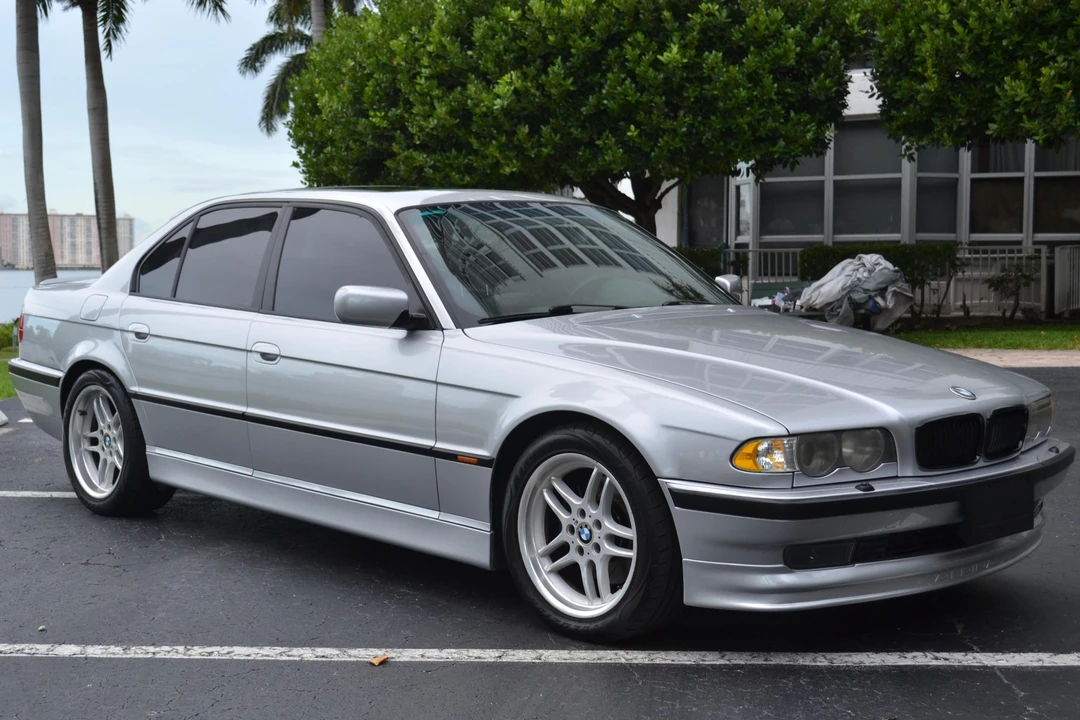 2000 BMW E38 7 Series - Image 3 of 7