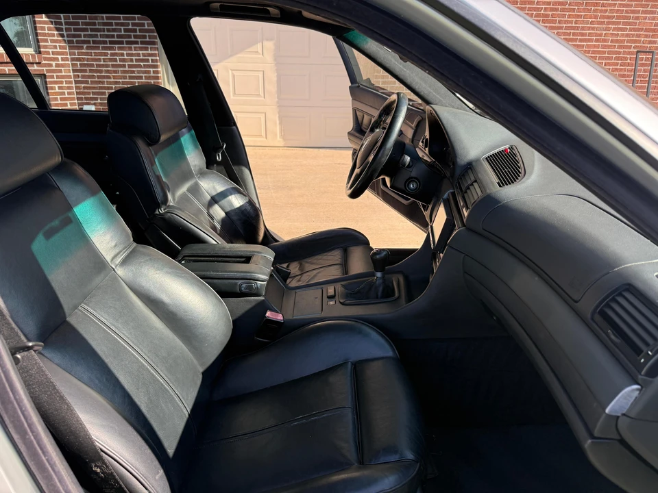 2000 BMW E38 7 Series - Image 28 of 31