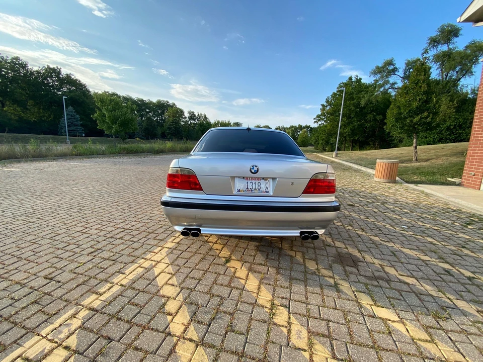 2000 BMW E38 7 Series - Image 15 of 30
