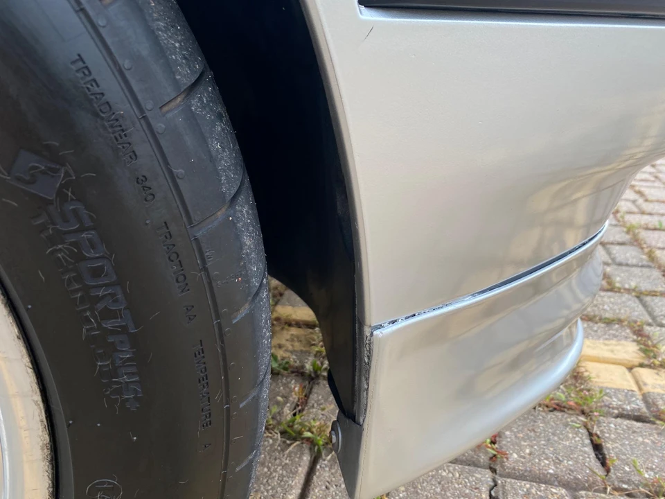 2000 BMW E38 7 Series - Image 29 of 30