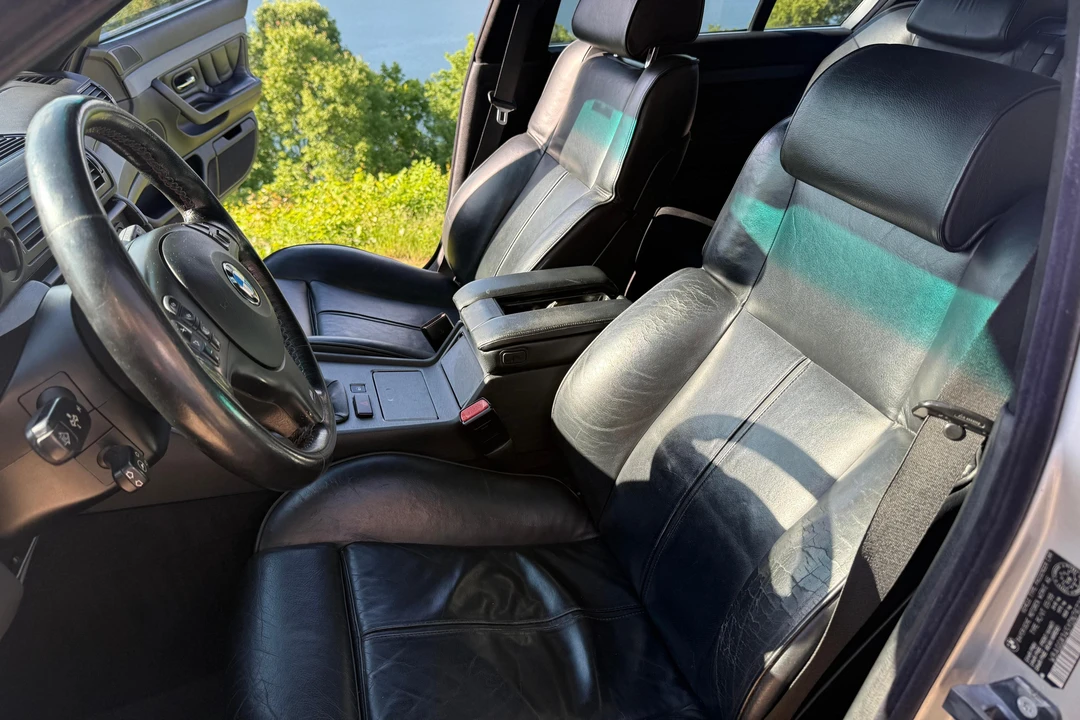 2000 BMW E38 7 Series - Image 25 of 31