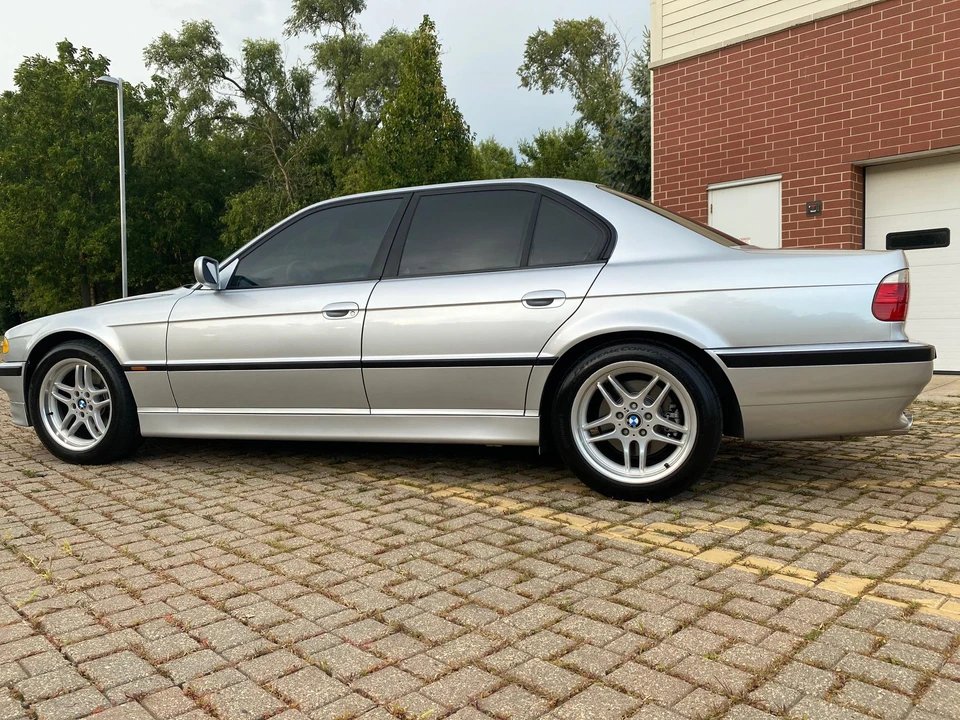 2000 BMW E38 7 Series - Image 12 of 30