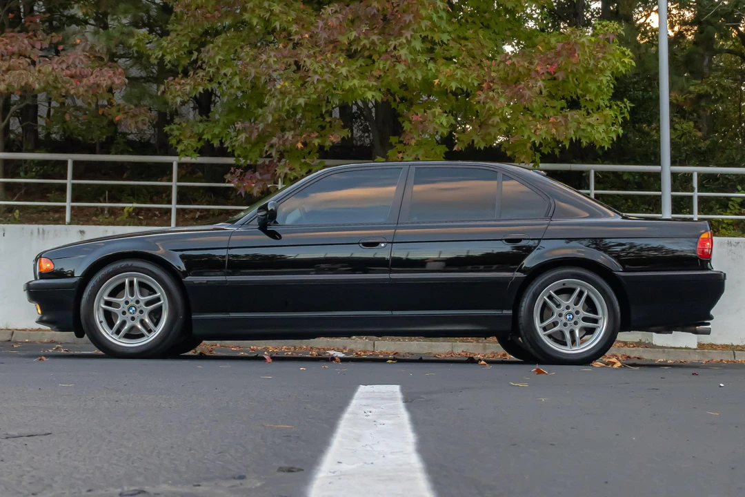 2000 BMW E38 7 Series - Image 3 of 10