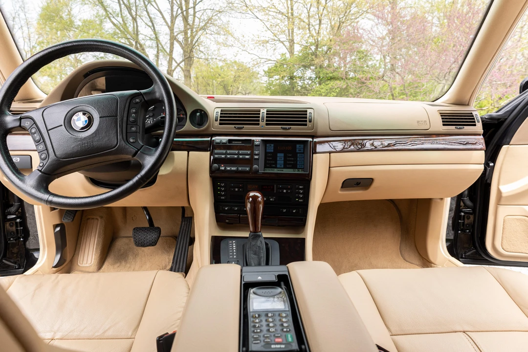 2000 BMW E38 7 Series - Image 29 of 31
