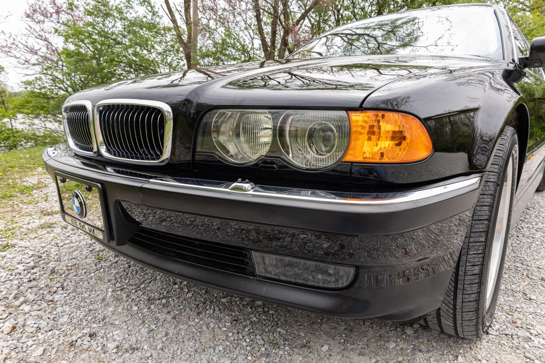 2000 BMW E38 7 Series - Image 15 of 31