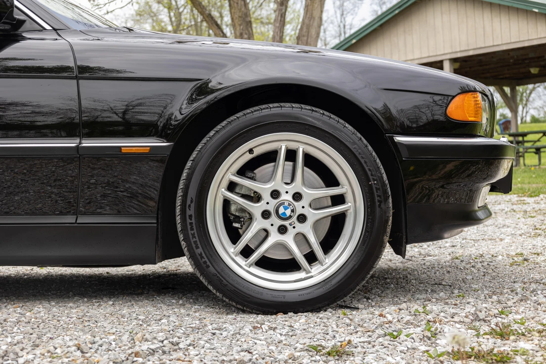 2000 BMW E38 7 Series - Image 28 of 31