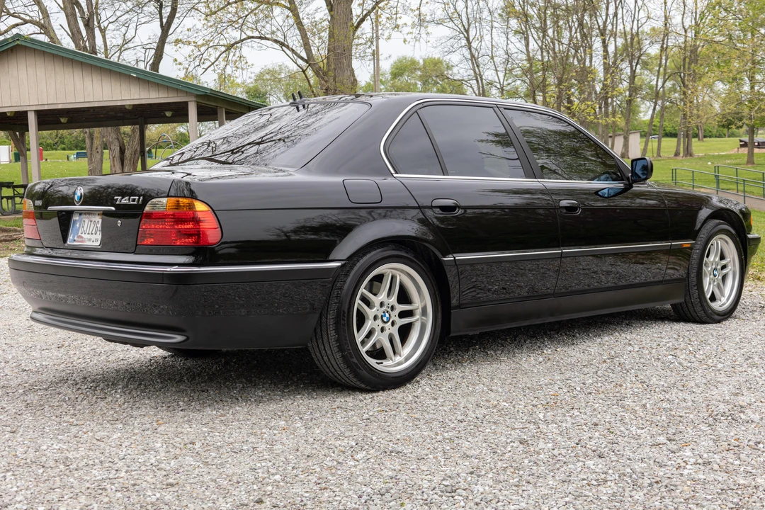 2000 BMW E38 7 Series - Image 4 of 31
