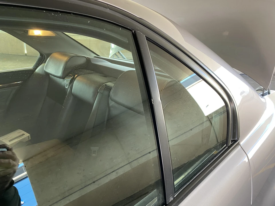 2000 BMW E38 7 Series - Image 29 of 31