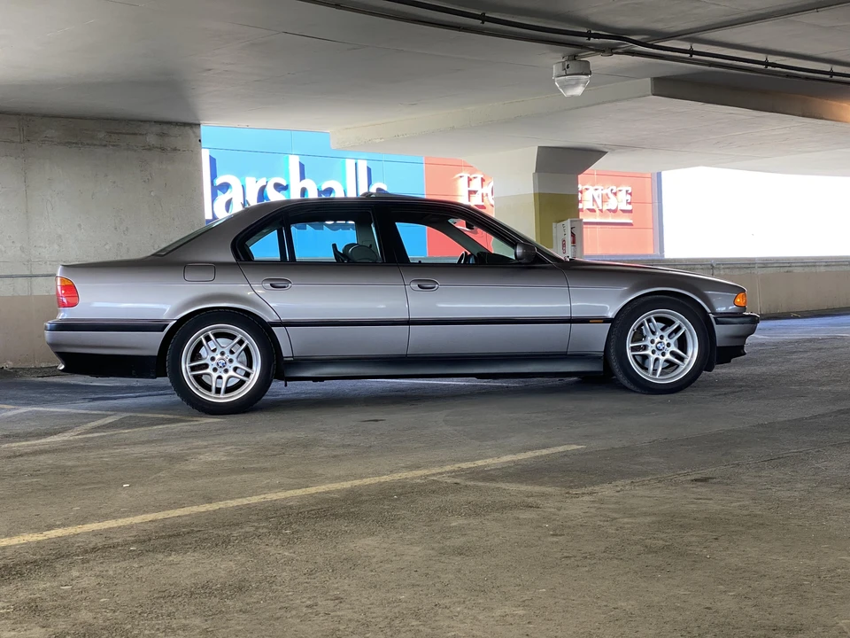 2000 BMW E38 7 Series - Image 14 of 31