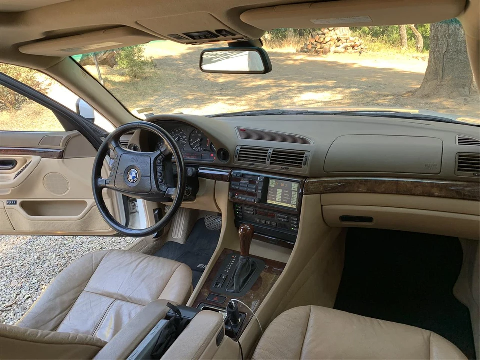 2000 BMW E38 7 Series - Image 9 of 31