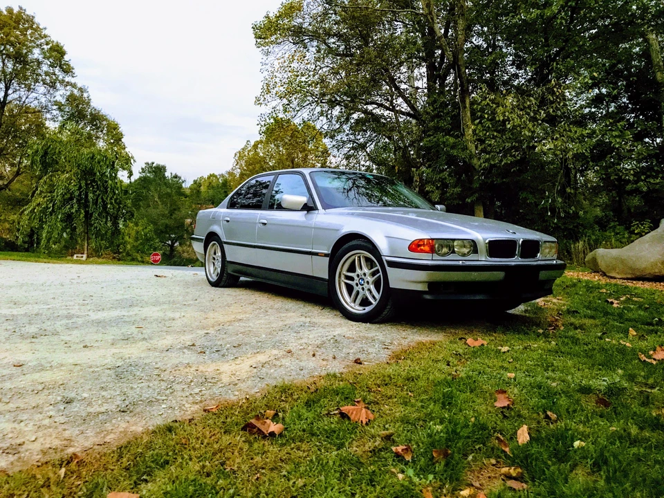 2000 BMW E38 7 Series - Image 3 of 5