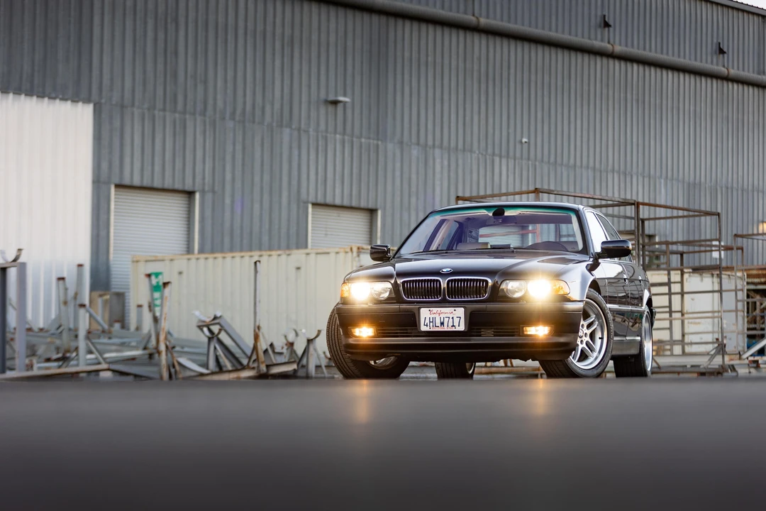 2000 BMW E38 7 Series - Image 9 of 31