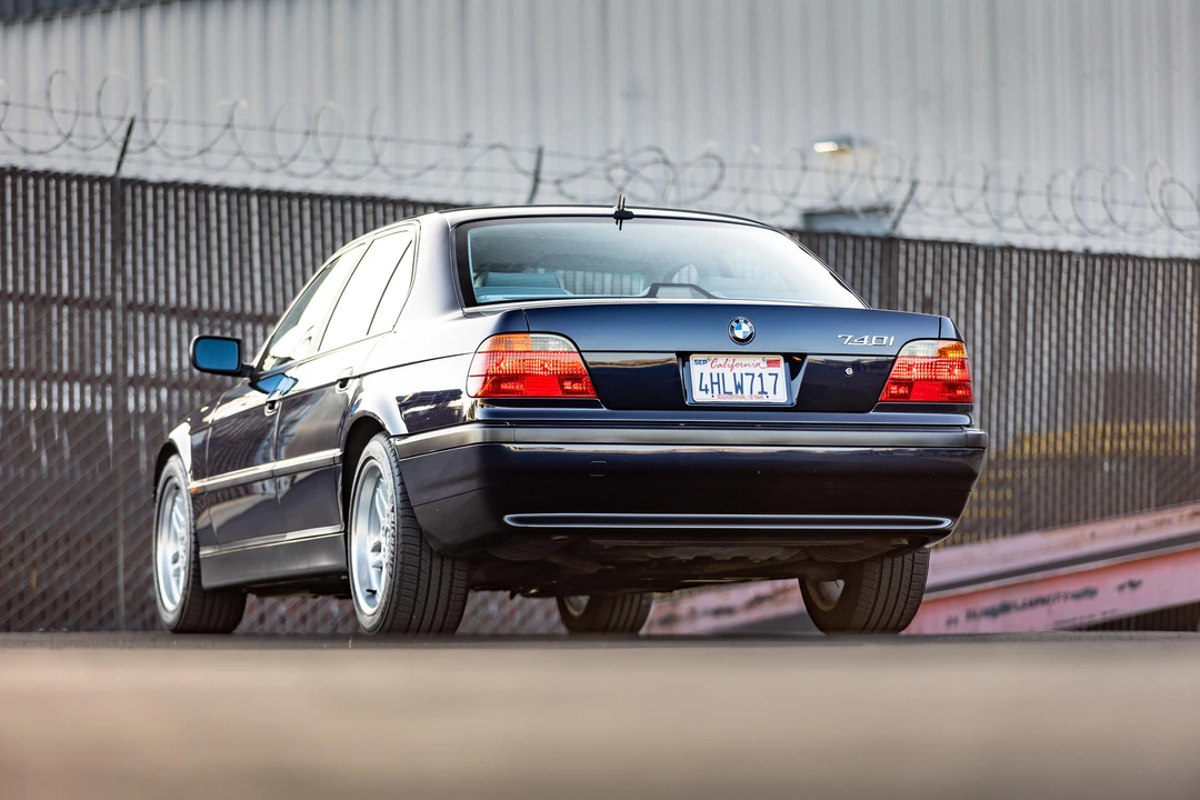 2000 BMW E38 7 Series - Image 29 of 31