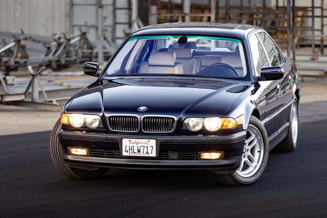 2000 BMW E38 7 Series - Image 15 of 31