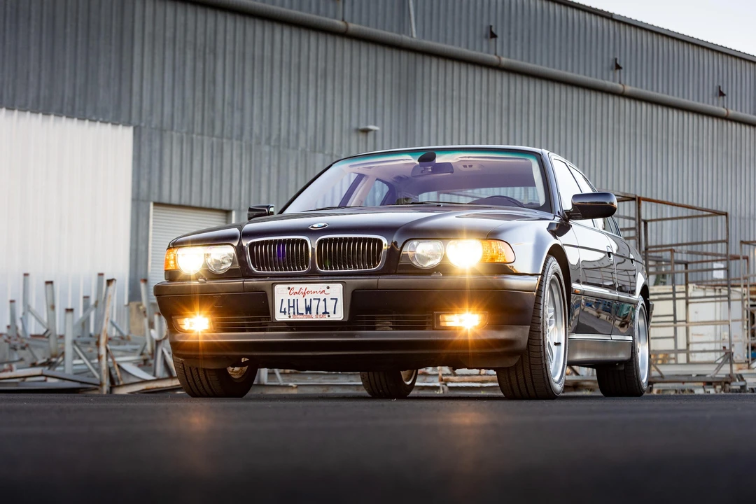2000 BMW E38 7 Series - Image 12 of 31