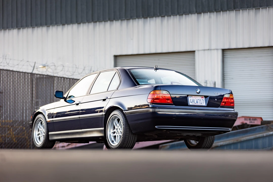 2000 BMW E38 7 Series - Image 28 of 31