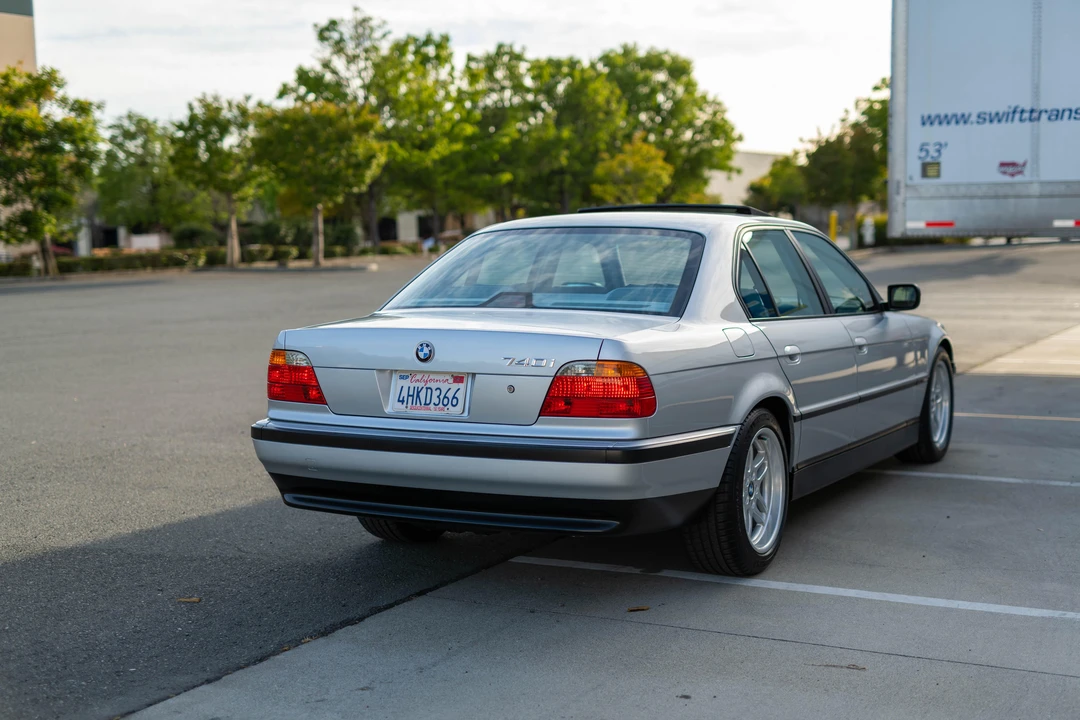 2000 BMW E38 7 Series - Image 17 of 31