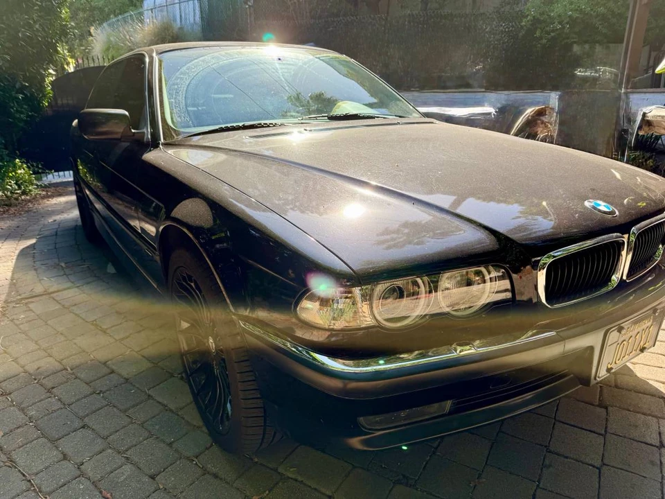 2000 BMW E38 7 Series - Image 2 of 13
